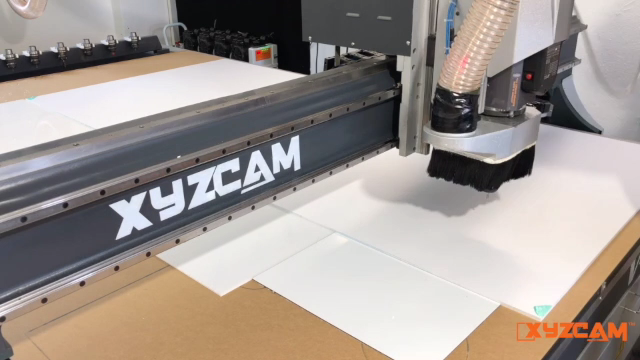 XYZCAM,V2030AL Working Scene PVC Letter Milling