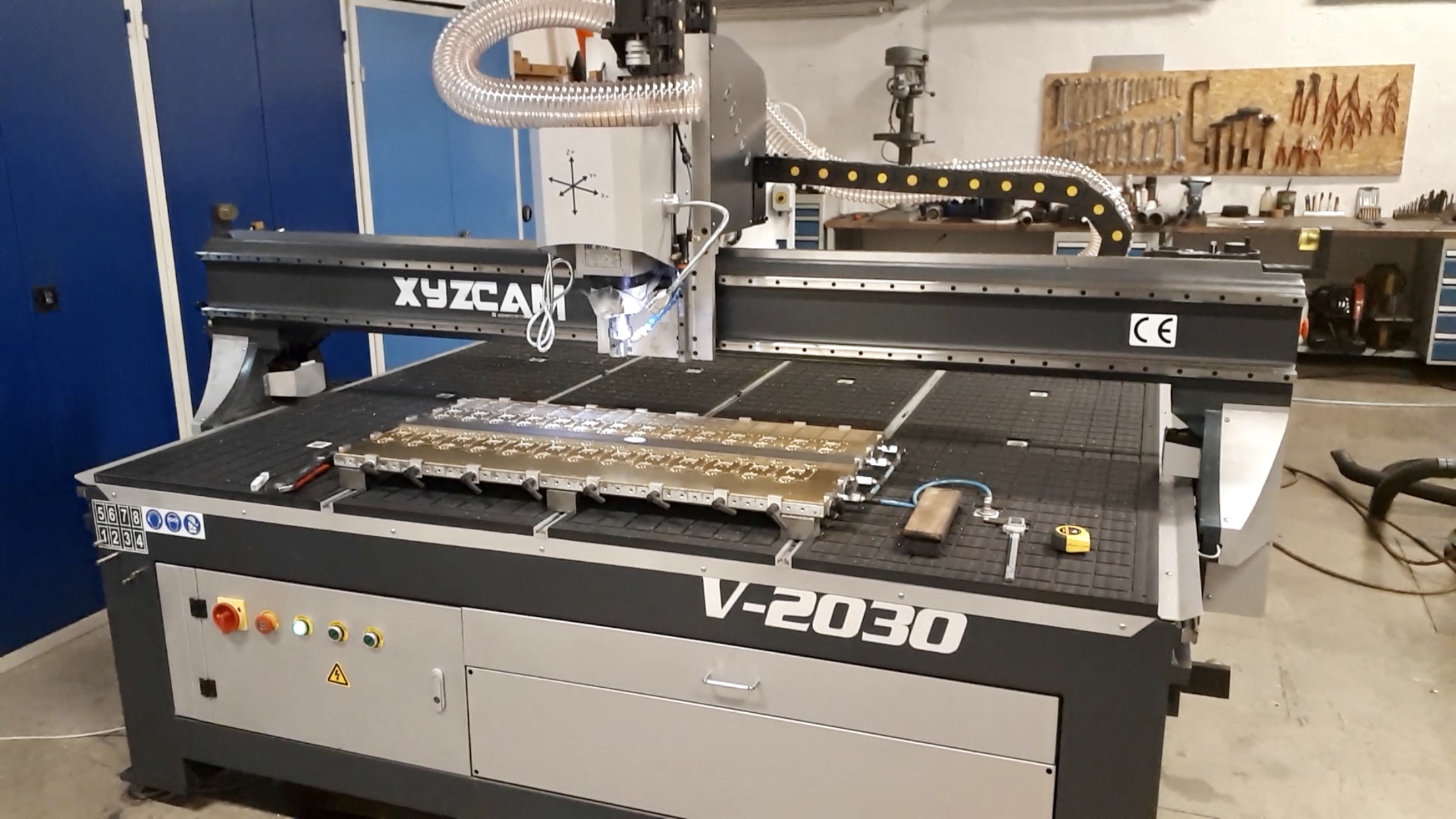 XYZCAM,V2030s Working Scene on Brass & Steel, precision & affordable CNC Solutio